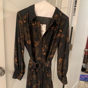 Zara long sleeve collared flow dress